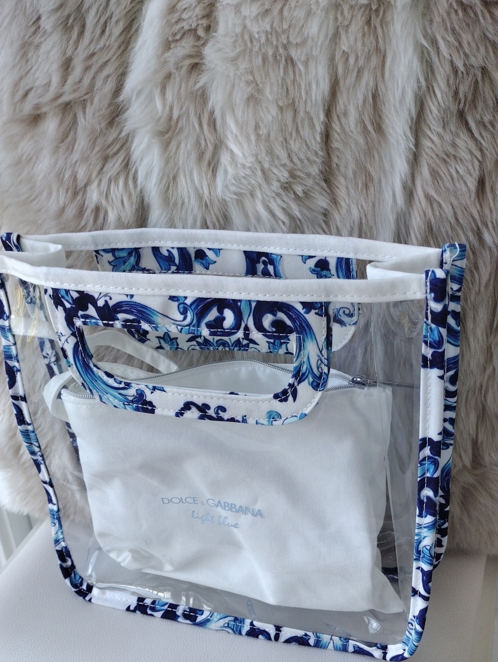 Dolce & Gabbana White Clear Bag with Blue Floral Trim - Picture 9 of 16